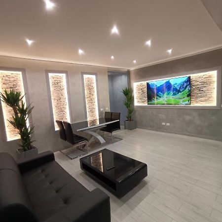 Residence Deamarina Marina di Massa Ngoại thất bức ảnh