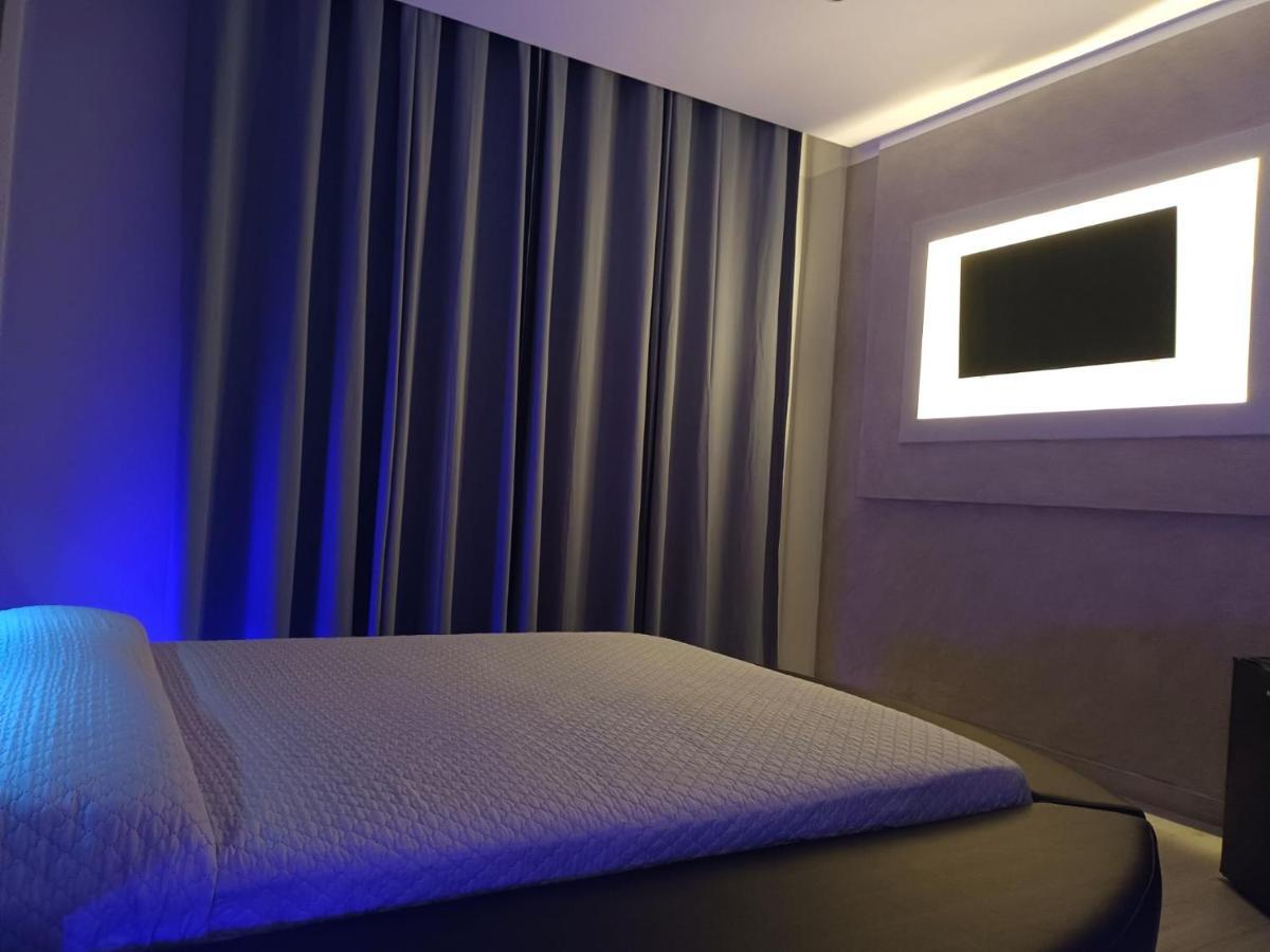 Residence Deamarina Marina di Massa Ngoại thất bức ảnh