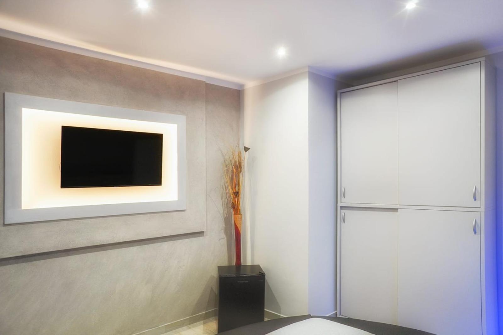 Residence Deamarina Marina di Massa Ngoại thất bức ảnh