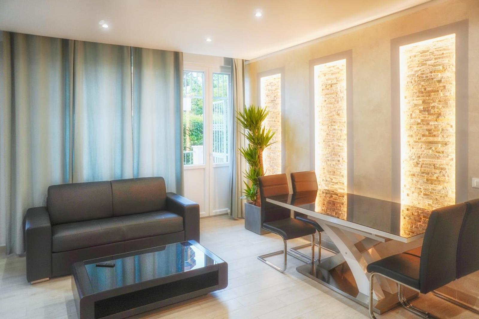 Residence Deamarina Marina di Massa Ngoại thất bức ảnh