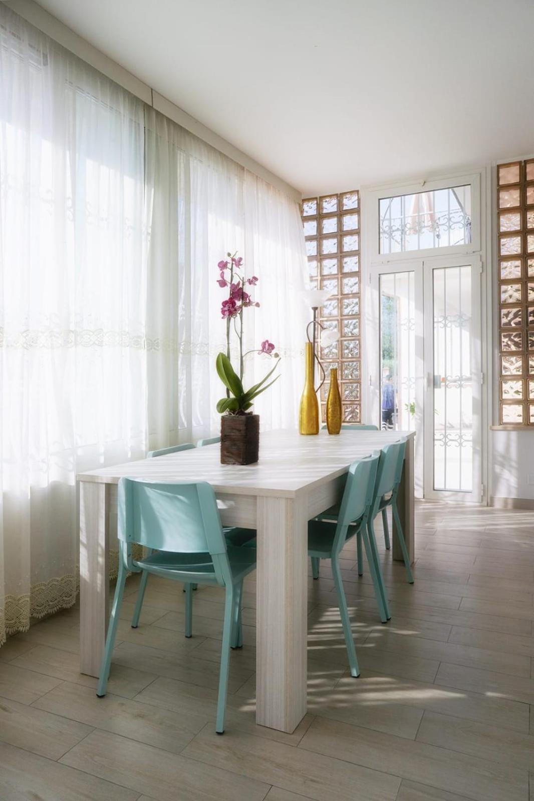 Residence Deamarina Marina di Massa Ngoại thất bức ảnh
